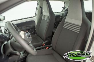 Volkswagen Up! 1.0 38.545 km Airco picture 21