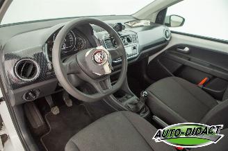 Volkswagen Up! 1.0 38.545 km Airco picture 19