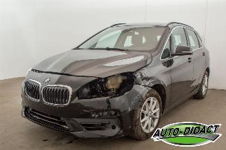 Damaged car BMW 2-serie 218i Active Tourer Automaat Navi 2019/8
