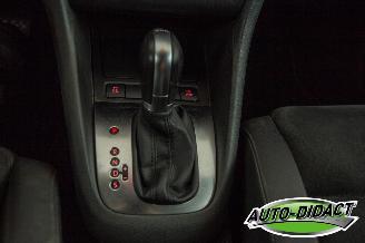 Volkswagen Golf 1.2 TSI Automaat Highline Bluemotion picture 17