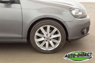 Volkswagen Golf 1.2 TSI Automaat Highline Bluemotion picture 39