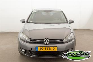 Volkswagen Golf 1.2 TSI Automaat Highline Bluemotion picture 42