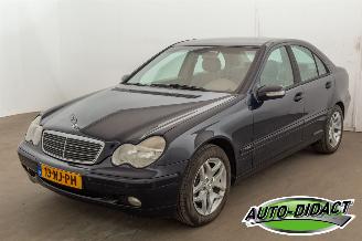 Auto incidentate Mercedes C-klasse C180 K. Amice 2003/10
