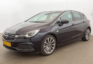 Schadeauto Opel Astra 1.4 Clima Navi Camera 53.471 km Innovation 2018/4