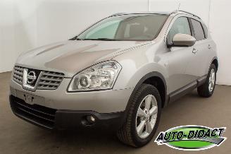 Unfallwagen Nissan Qashqai 1.6 Pano Clima Navi 2010/1