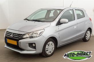 Damaged car Mitsubishi Space-star 1.0 Cool+ 97.821 km Airco 2020/11