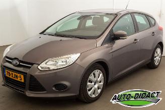 Auto incidentate Ford Focus 1.0 Airco Navi EcoBoost Lease Trend 2012/6