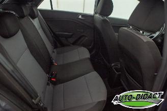 Hyundai I-20 1.2 Airco picture 20