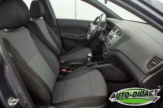 Hyundai I-20 1.2 Airco picture 18