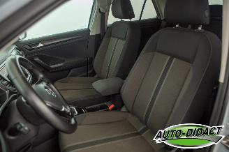 Volkswagen T-Roc 2.0 TDI Automaat Clima Navi Style Business picture 27