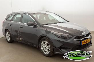 Kia Ceed 1.5 T-GDi Automaat Clima Navi Camera Sportswagon MHEV DynamicLine picture 2