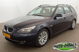 Unfallwagen BMW 5-serie Touring 520i Automaat Leder Clima Navi Corporate Lease Business Line Edition I 2010/10