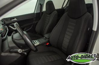 Peugeot 308 1.2 Clima Navi Pano Camera picture 26