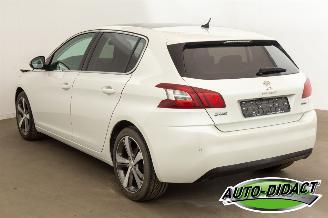 Peugeot 308 1.2 Clima Navi Pano Camera picture 3