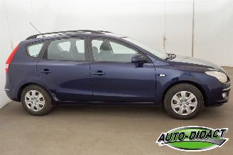Hyundai I-30 1.6i Dynamic Airco picture 39