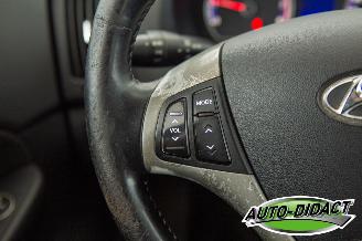 Hyundai I-30 1.6i Dynamic Airco picture 12
