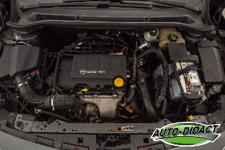 Opel Astra GTC 1.4 Turbo Sport Clima picture 31