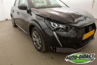 Peugeot e-208 EV Active Pack 50 kWh 56.042 km Automaat Clima Navi picture 31