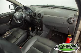Dacia Duster 1.6 Airco Leder picture 13