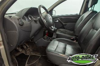 Dacia Duster 1.6 Airco Leder picture 18