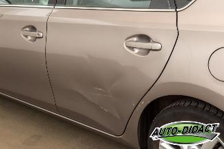 Toyota Auris 1.4 Airco Camera picture 36