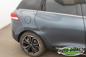 Renault Clio 1.5 dCi Automaat Clima Camera Bose picture 30