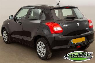 Suzuki Swift 1.2 45.886 km Airco Comfort Smart Hybrid picture 3