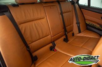 BMW 3-serie 325d Automaat Clima Navi Leder High Executive picture 21