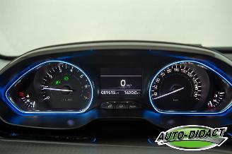Peugeot 2008 1.2 PureTech 89.614 km Clima Navi picture 6