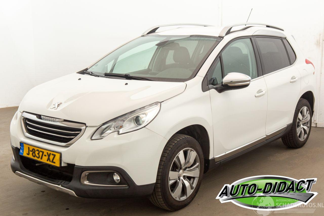 Peugeot 2008 1.2 PureTech 89.614 km Clima Navi