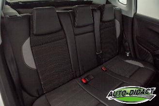 Peugeot 2008 1.2 PureTech 89.614 km Clima Navi picture 19