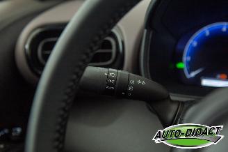 Toyota Yaris Cross 1.5 Hybrid 7038 km Automaat Clima Navi 130 Executive picture 20