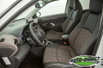Toyota Yaris Cross 1.5 Hybrid 7038 km Automaat Clima Navi 130 Executive picture 29