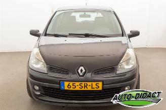 Renault Clio 1.4-16V 127.869 km Airco Dynamique Luxe picture 30