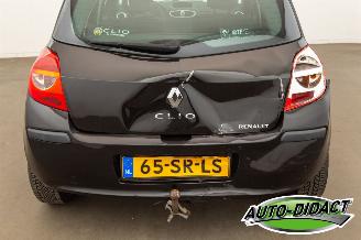 Renault Clio 1.4-16V 127.869 km Airco Dynamique Luxe picture 37