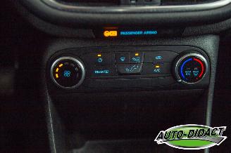Ford Fiesta 1.1 Trend 52.078 km Airco Navi picture 9