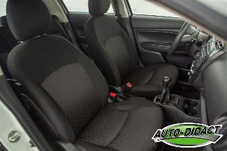 Mitsubishi Space-star 1.0 Cool+ 101.269 km Airco picture 14