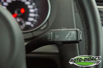 Volkswagen Golf 1.6 TDI Clima Navi picture 14