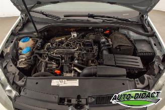 Volkswagen Golf 1.6 TDI Clima Navi picture 32