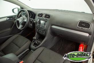 Volkswagen Golf 1.6 TDI Clima Navi picture 17