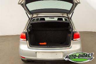 Volkswagen Golf 1.6 TDI Clima Navi picture 35