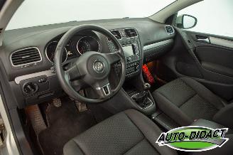 Volkswagen Golf 1.6 TDI Clima Navi picture 21