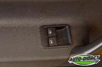 Volkswagen Caddy 1.6 TDI Automaat Airco picture 10