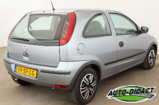 Opel Corsa 1.0-12V 110.654 km Essentia picture 4