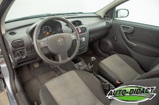 Opel Corsa 1.0-12V 110.654 km Essentia picture 19