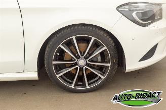 Mercedes Cla-klasse 200 Automaat Airco Pano Navi picture 35
