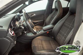 Mercedes Cla-klasse 200 Automaat Airco Pano Navi picture 24