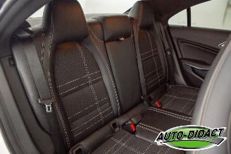 Mercedes Cla-klasse 200 Automaat Airco Pano Navi picture 20