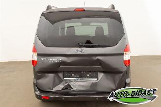 Ford Tourneo Courier 1.5 TDCi Clima picture 38
