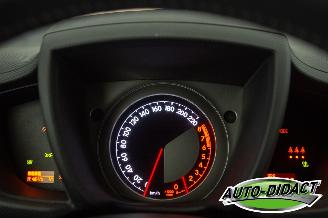 Toyota Urban Cruiser 1.3 VVT-i Aspiration Airco picture 6